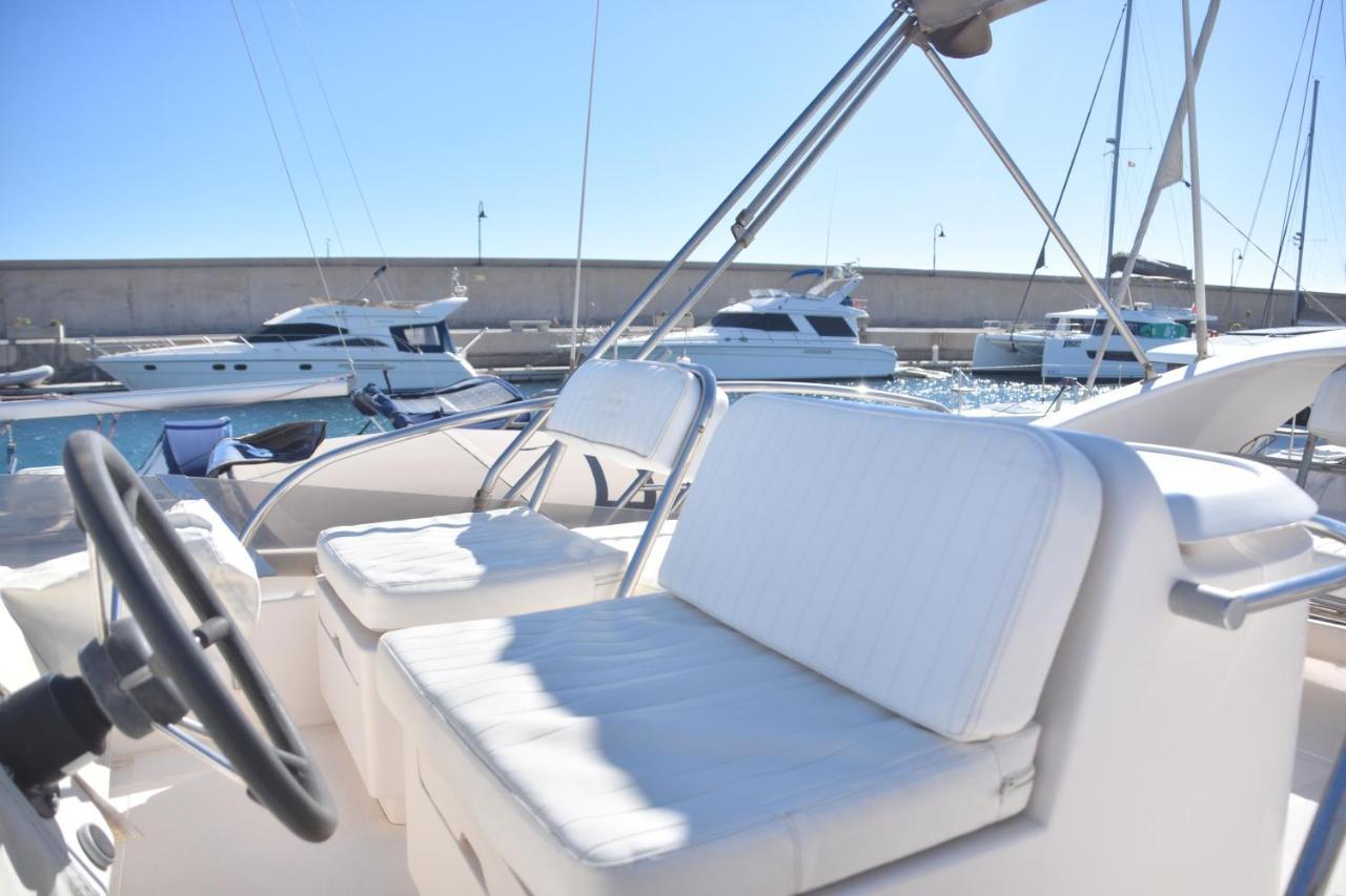 Luxury Yacht Kamikara San Miguel de Abona Exterior foto