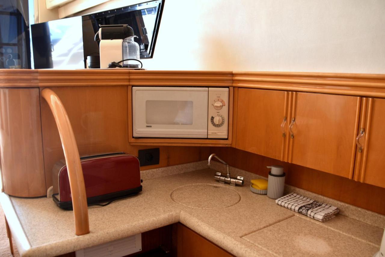 Luxury Yacht Kamikara San Miguel de Abona Exterior foto